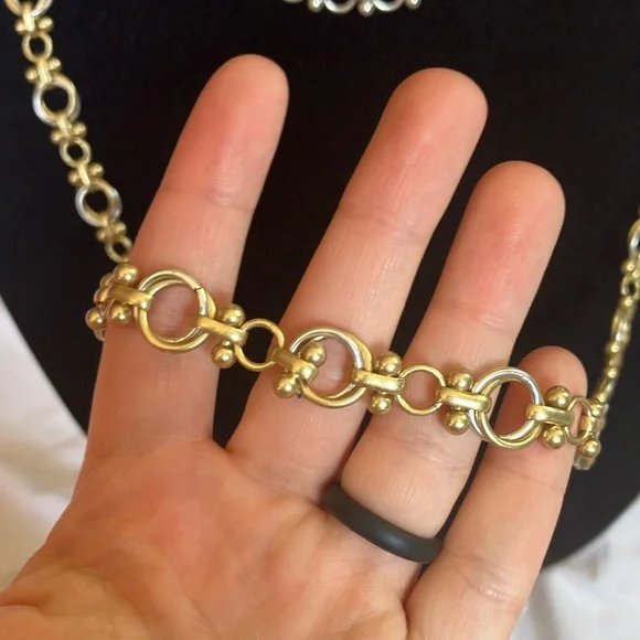 NWT CAbi Gold Chain Necklace Timeless Jewelry - Picture 3 of 9